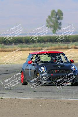 media/Sep-17-2023-Speed Ventures (Sun) [[7e780ba612]]/Green/Session 1 (Grapevine)/